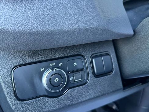 Used 2019 Mercedes-Benz Sprinter 170 image 14