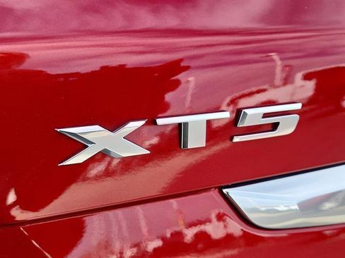 Used 2021 Cadillac XT5 Sportv w/ LPO, Floor Liner Package image 5