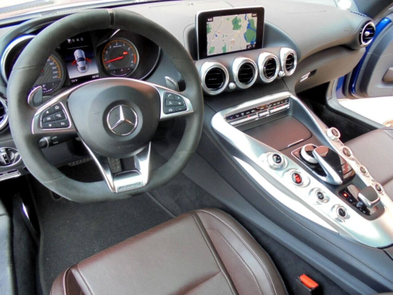 Used 2018 Mercedes-Benz AMG GT S image 42