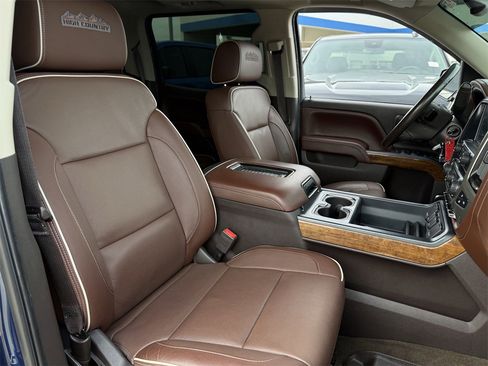 Used 2017 Chevrolet Silverado 1500 High Country image 23