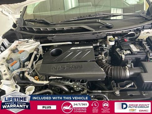 Used 2024 Nissan Rogue SV AWD/4WD image 11