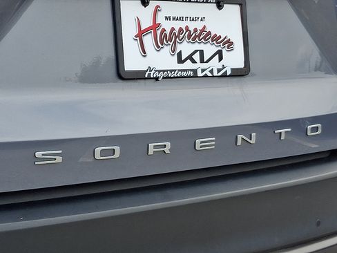Used 2022 Kia Sorento S AWD/4WD image 32
