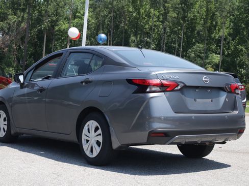 Used 2024 Nissan Versa S w/ Trunk Package FWD image 3