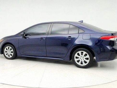 Used 2020 Toyota Corolla LE image 7