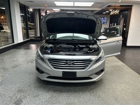 Used 2017 Hyundai Sonata SE FWD image 13