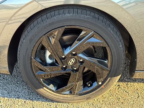 New 2026 Hyundai Elantra SEL Sport Premium FWD image 22