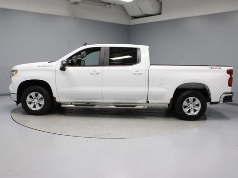 Used 2024 Chevrolet Silverado 1500 LT image 9