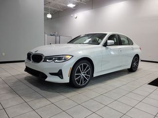 Used 2021 BMW 330i xDrive Sedan video 2