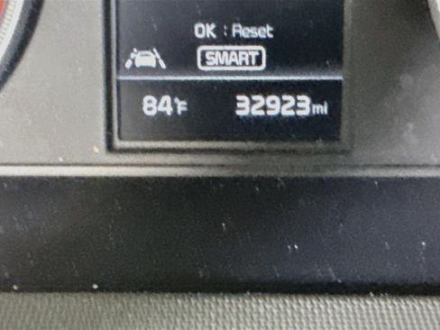 Used 2023 Kia K5 LXS FWD image 16