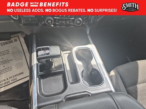 Used 2025 Chevrolet Silverado 1500 LT Trail Boss w/ Convenience Package II AWD/4WD image 23