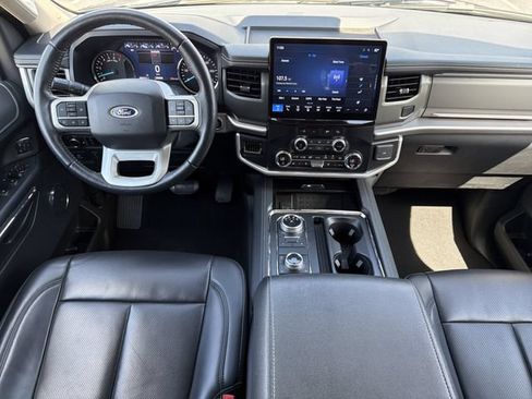 Used 2024 Ford Expedition XLT AWD/4WD image 15
