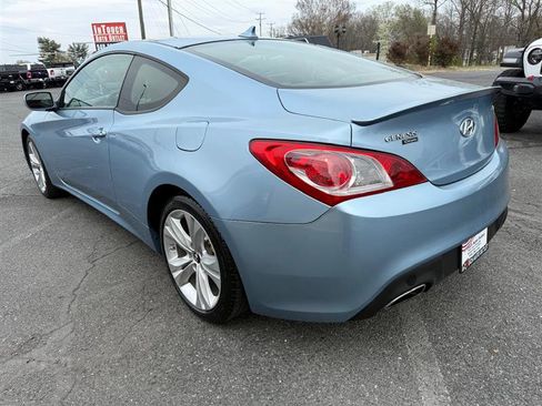 Used 2012 Hyundai Genesis 2.0T image 7