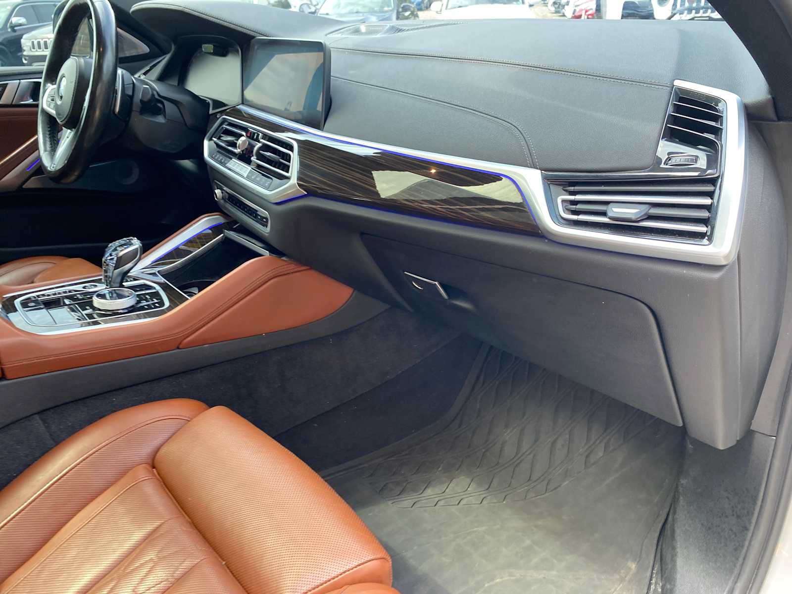 Used 2023 BMW X6 M50i w/ Executive Package AWD/4WD image 26