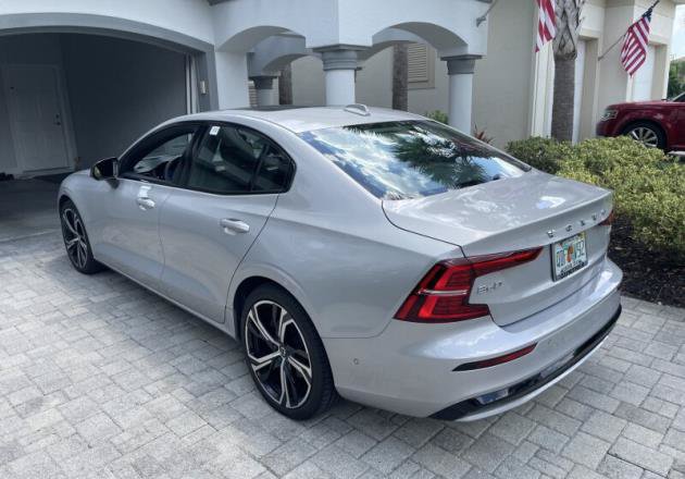 Used 2024 Volvo S60 B5 Ultimate w/ Climate Package AWD/4WD image 3