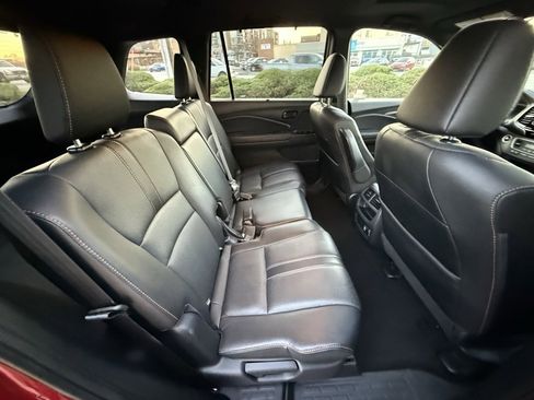 Used 2022 Honda Passport TrailSport image 37