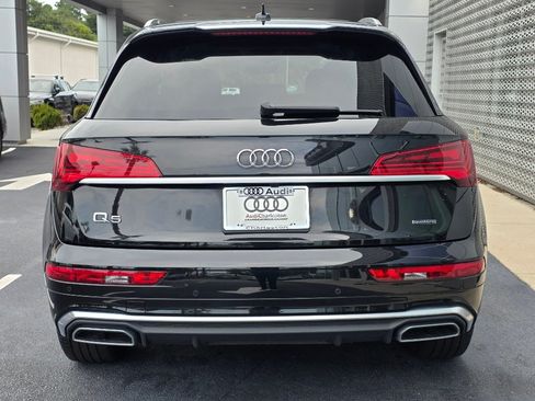 Used 2023 Audi Q5 2.0T Premium w/ Convenience Package AWD/4WD image 10