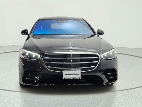 Certified 2023 Mercedes-Benz S 500 4MATIC image 2