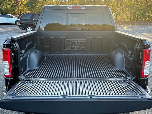 Used 2019 RAM 1500 Big Horn image 30