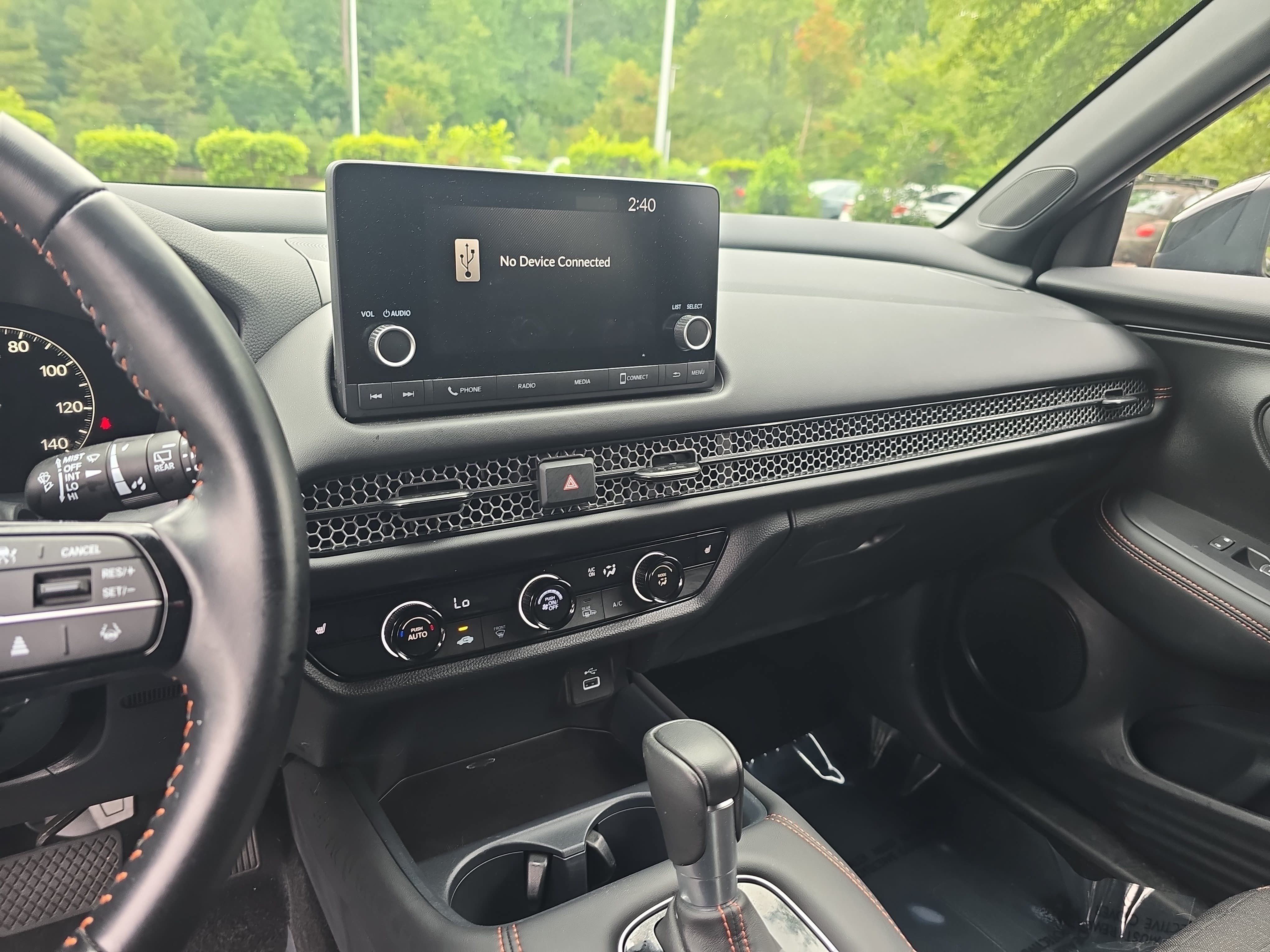Certified 2025 Honda HR-V Sport image 19
