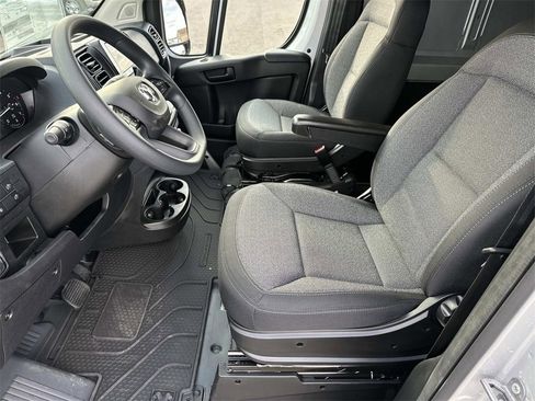 New 2026 RAM ProMaster 2500 w/ Convenience Group image 12