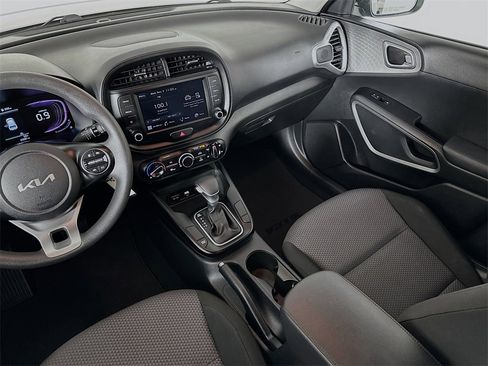 Used 2024 Kia Soul LX w/ Option Group 015 image 22