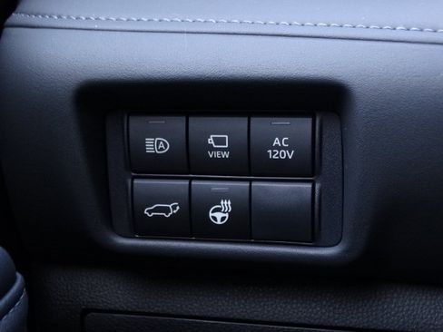 New 2026 Toyota Highlander Platinum AWD/4WD image 31