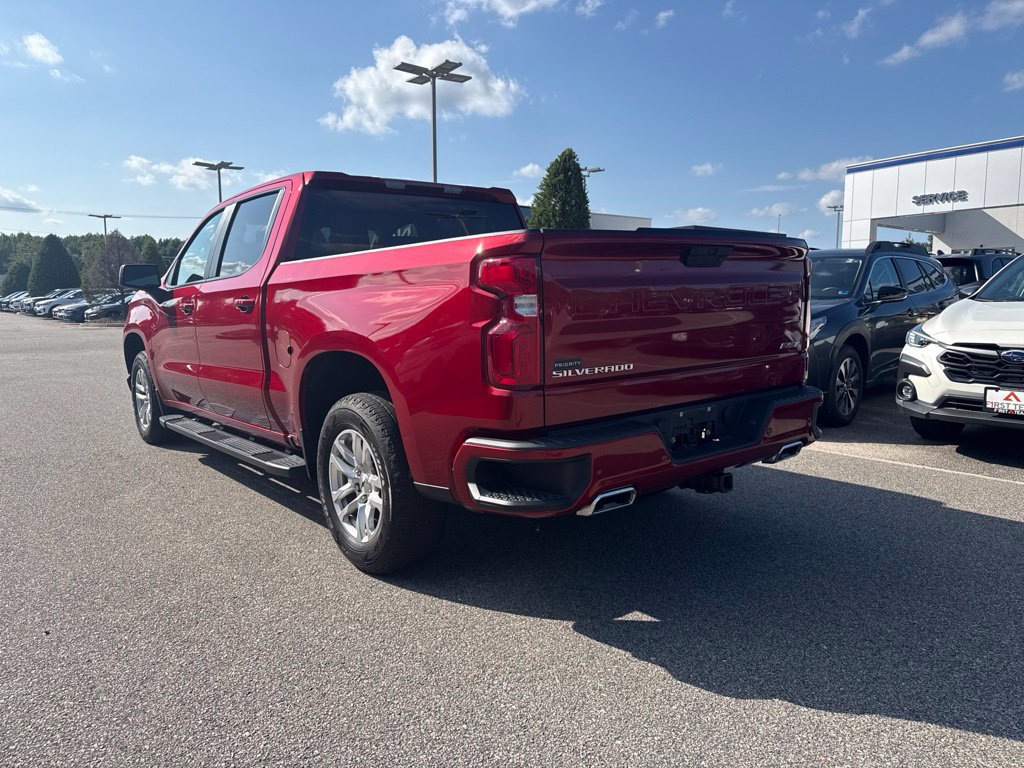 Used 2022 Chevrolet Silverado 1500 RST AWD/4WD image 3