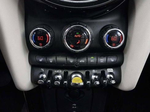 Used 2023 MINI Cooper SE FWD image 52
