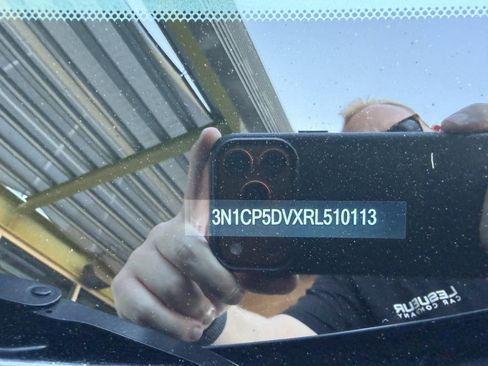 Used 2024 Nissan Kicks SR w/ SR Premium Package image 41