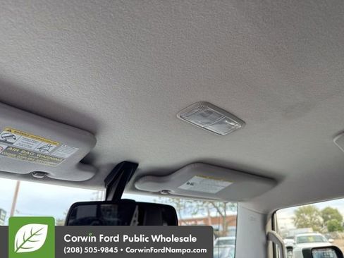 Used 2012 Toyota FJ Cruiser 4WD image 19