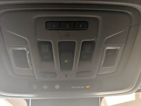 Used 2022 GMC Sierra 1500 Denali image 31