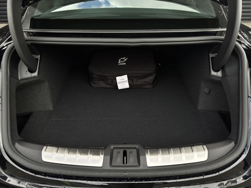Used 2025 Porsche Taycan AWD/4WD image 30