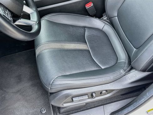 Used 2025 Honda Pilot EX-L image 22