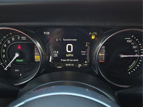 Used 2023 Jeep Wrangler Unlimited Sahara image 18