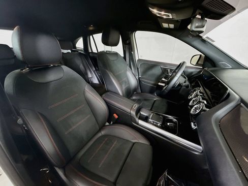 Used 2023 Mercedes-Benz GLA 250 4MATIC image 26