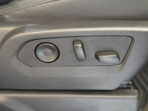 Used 2023 Chevrolet Silverado 1500 LTZ w/ Technology Package image 49