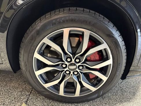 Used 2023 Cadillac XT6 Sport w/ Platinum Package AWD/4WD image 30