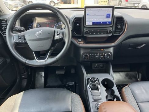 Used 2023 Ford Bronco Sport Outer Banks AWD/4WD image 16