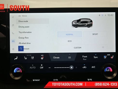 Used 2024 Lexus RX 350h w/ Convenience Package AWD/4WD image 16
