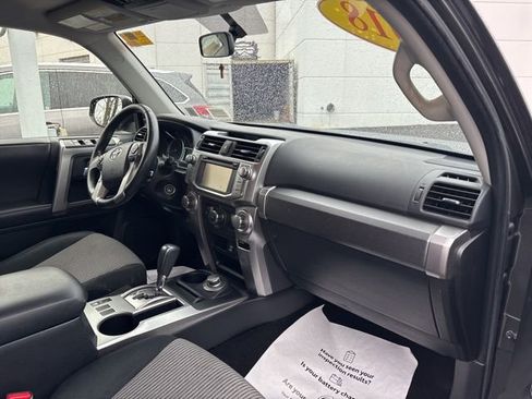 Used 2018 Toyota 4Runner SR5 image 10