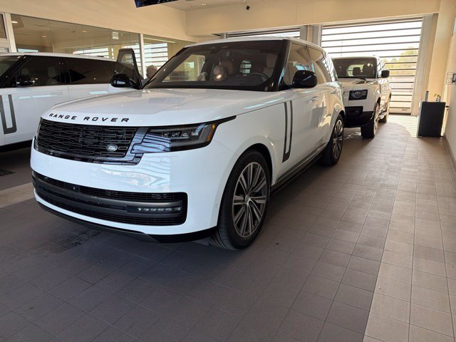 Used 2023 Land Rover Range Rover Autobiography AWD/4WD image 1