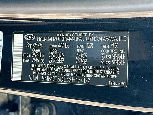 Used 2025 Hyundai Tucson Limited image 32