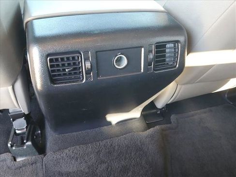 Used 2013 Toyota Tundra Limited image 17