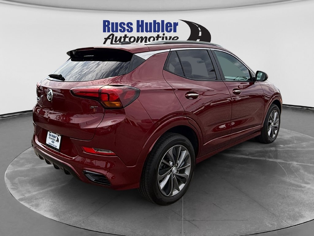 Used 2023 Buick Encore GX Select w/ Sport Touring Package FWD image 7