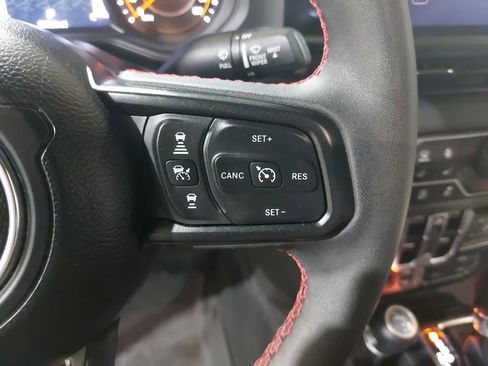 Used 2024 Jeep Wrangler Unlimited Rubicon w/ Safety Group AWD/4WD image 19