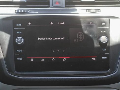 Used 2023 Volkswagen Tiguan SE R-Line FWD image 14