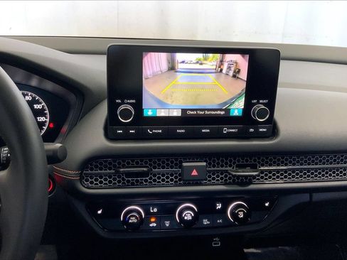 Used 2023 Honda HR-V Sport image 24