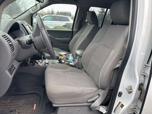 Used 2019 Nissan Frontier SV w/ Value Truck Package image 7