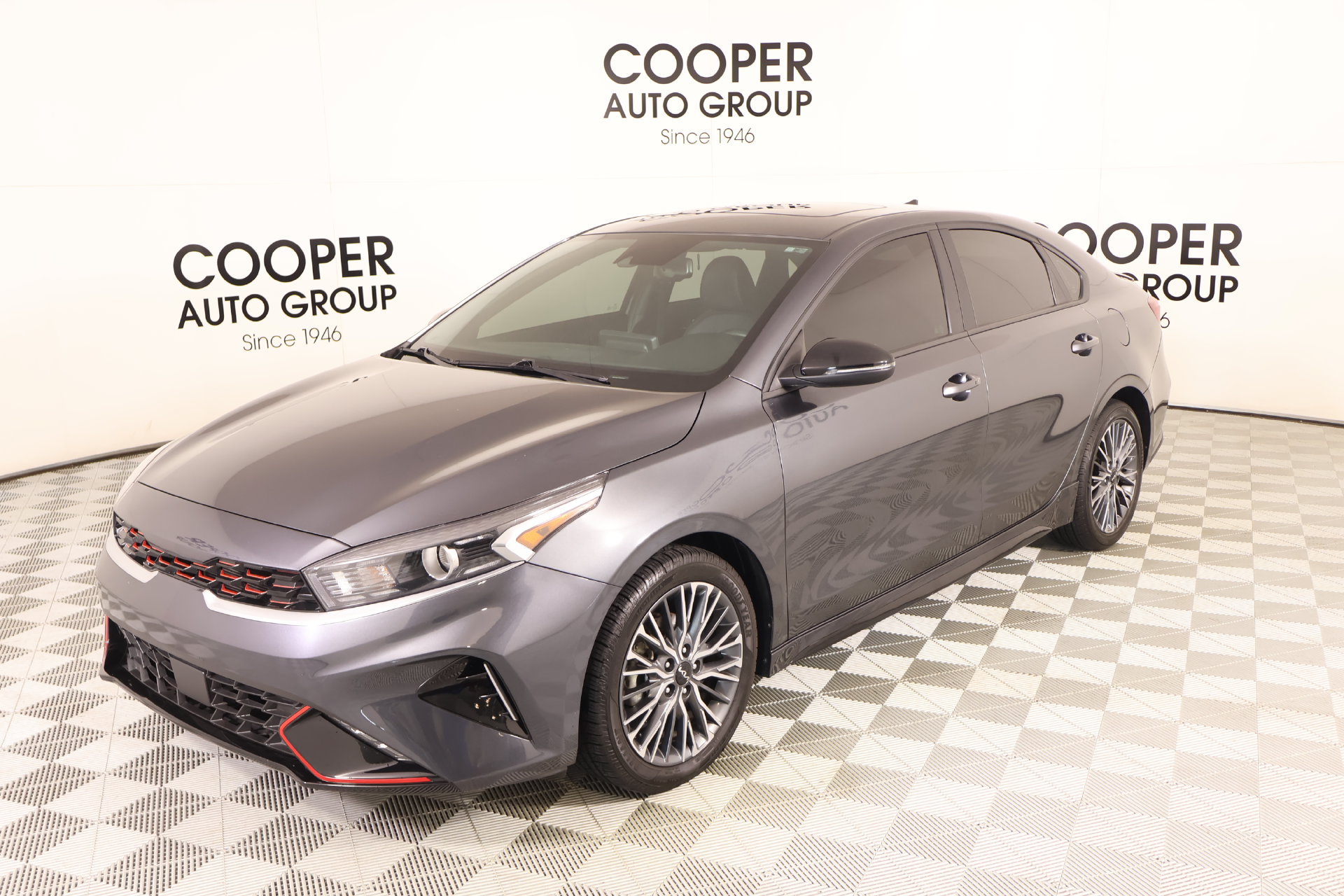 Used 2024 Kia Forte GT-Line w/ GT-Line Premium Package FWD image 10