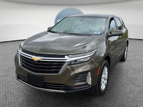 Certified 2024 Chevrolet Equinox LT w/ Driver Convenience Package AWD/4WD image 8